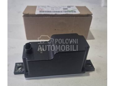 Konvertor napona za Mercedes Benz C 63 AMG, C 300, GLC 250 ... od 2016. do 2022. god.