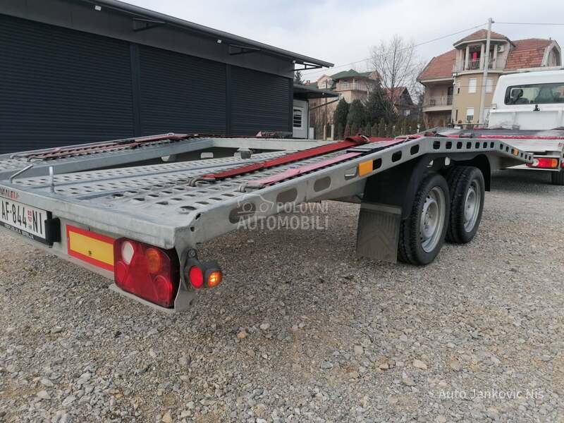 Rydwan Za prevoz automobila