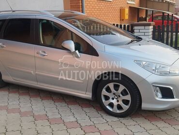 Peugeot 308 1.6e-HDI n avigacija
