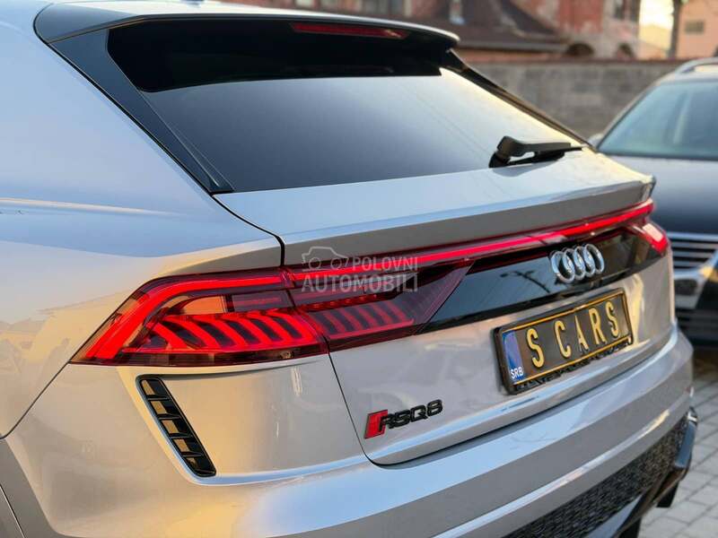 Audi Q8 RS optic