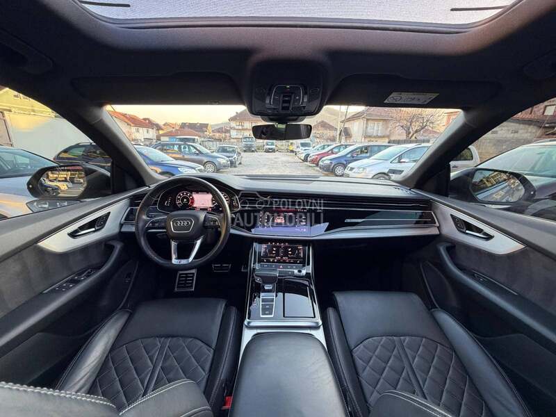 Audi Q8 RS optic
