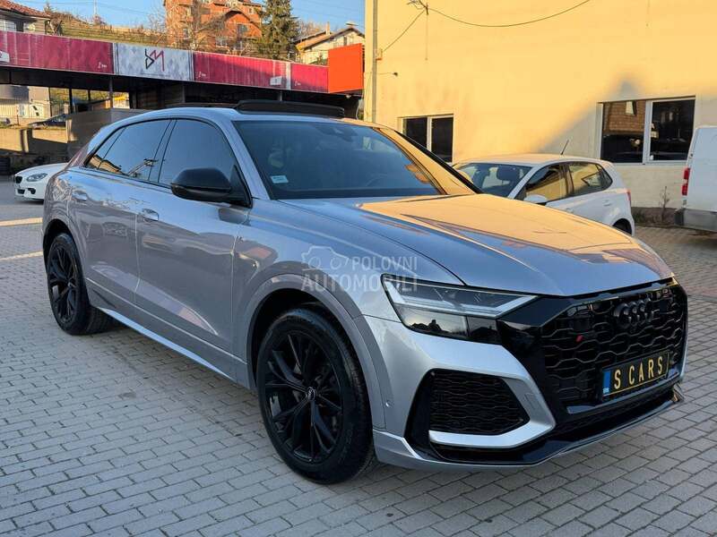 Audi Q8 RS optic