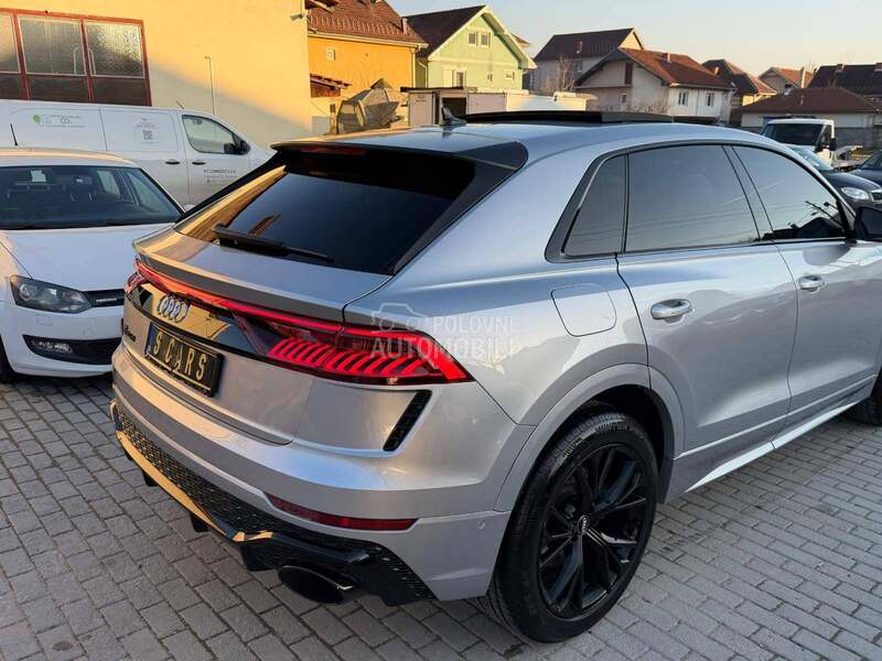 Audi Q8 RS optic