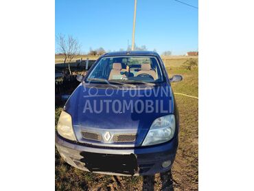 Renault Scenic 1.9 dti