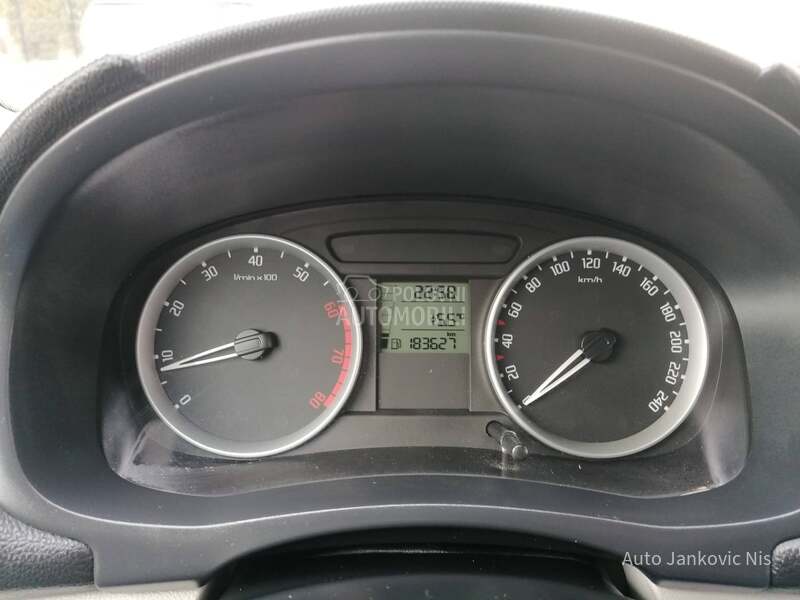 Škoda Fabia 1.4i AMBIENTE CH