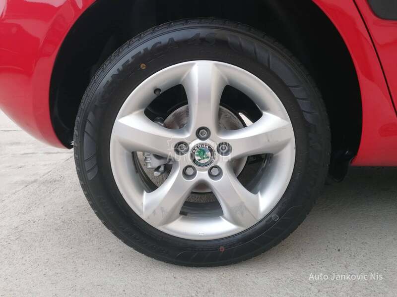 Škoda Fabia 1.4i AMBIENTE CH