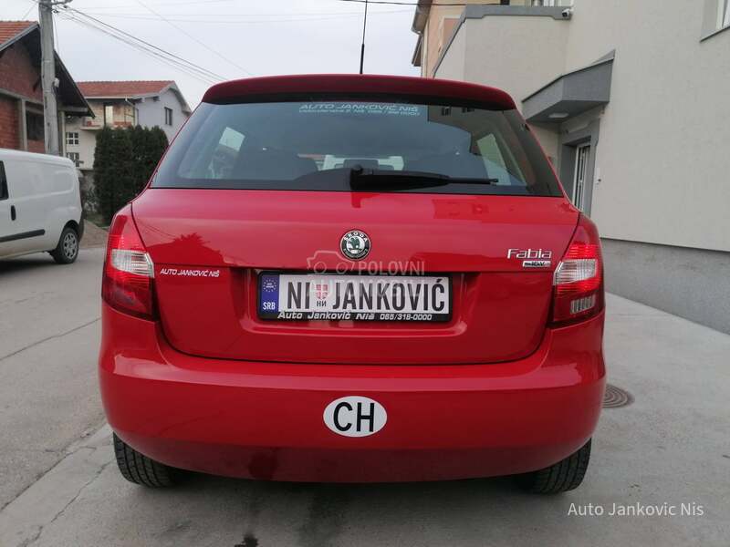 Škoda Fabia 1.4i AMBIENTE CH