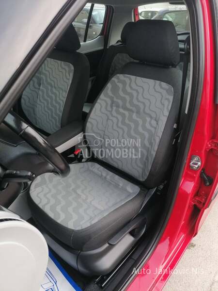 Škoda Fabia 1.4i AMBIENTE CH