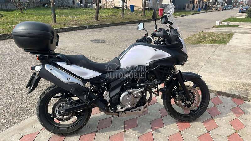 Suzuki V Strom