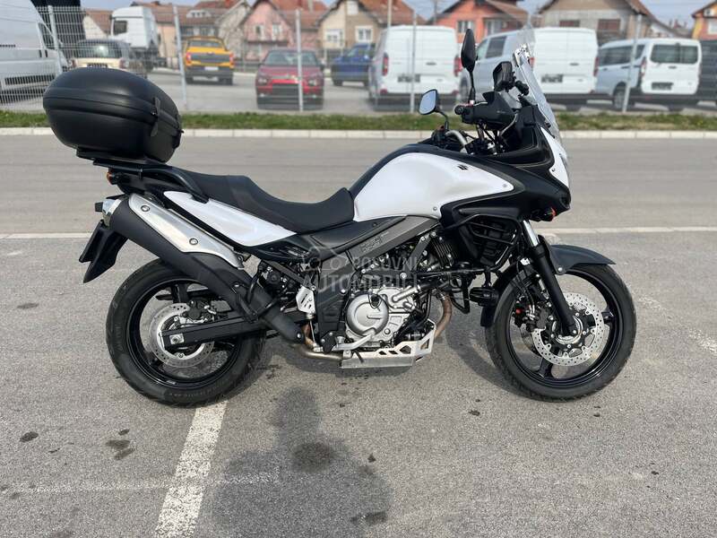 Suzuki V Strom