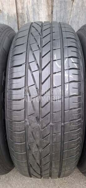 Goodyear 235/65 R17 Letnja