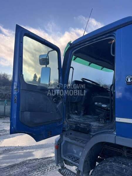 Mercedes Benz Actros 3241