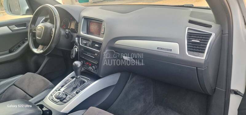 Audi Q5 2.0  S line