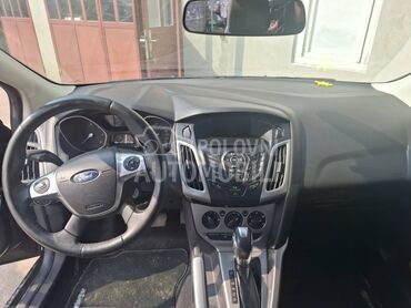 Tabla, airbegovi, pojasevi za Ford Focus od 2010. do 2017. god.