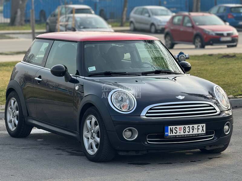 MINI One 