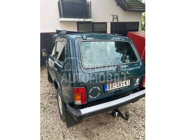 Lada Niva 