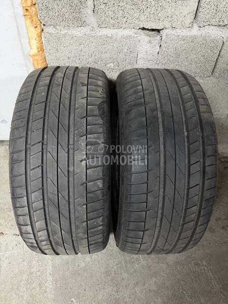 Starmaxx 255/40 R19 Letnja
