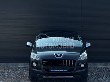 Peugeot 3008 PANO/NAVY/ALLURE
