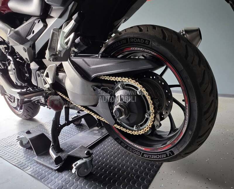 Honda vfr 800 X crossrunner