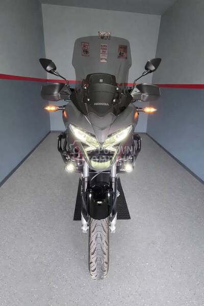 Honda vfr 800 X crossrunner