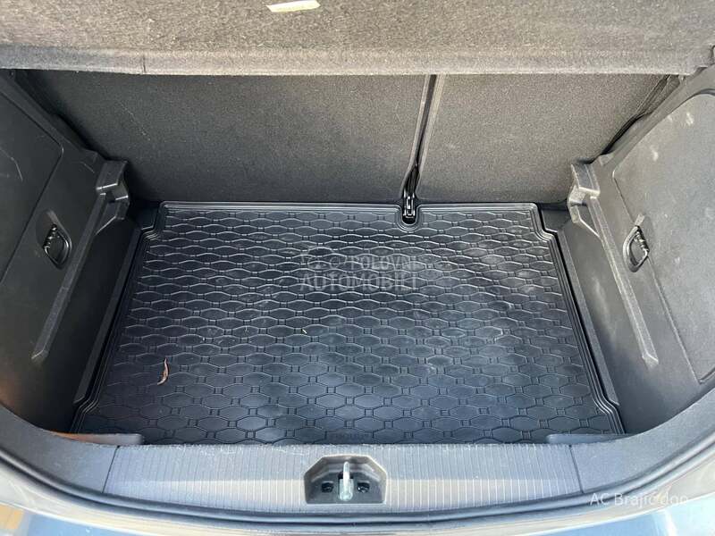 Opel Corsa E 1.4 90HP