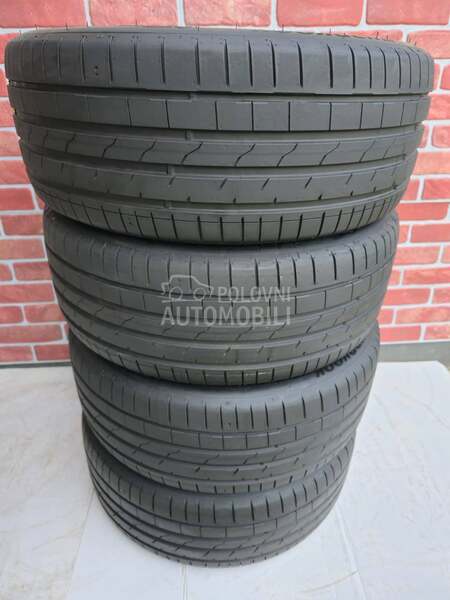 Hankook 225/45 R18 Letnja