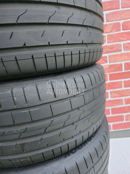 Hankook 225/45 R18 Letnja