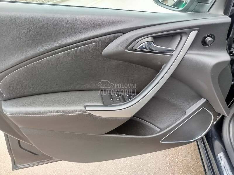 Opel Astra J 1.7cdti COSMO