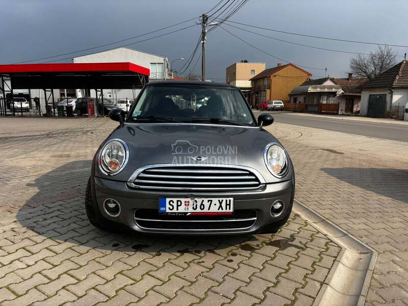 MINI Cooper 