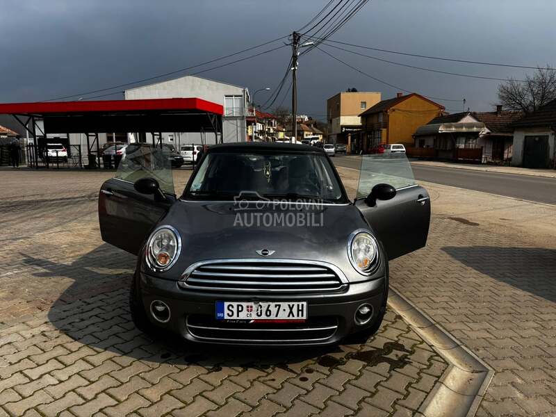 MINI Cooper 