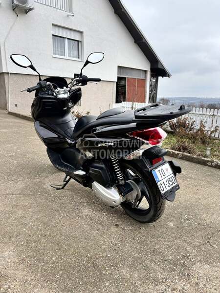 Honda pcx