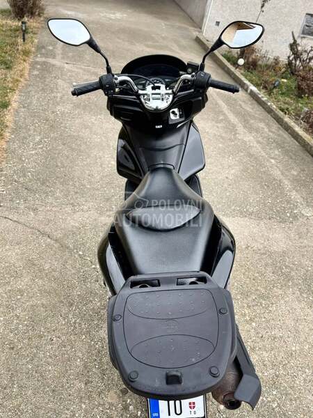 Honda pcx