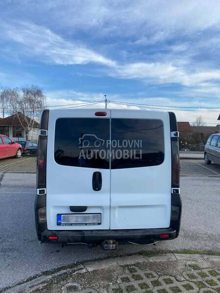 Opel Vivaro 