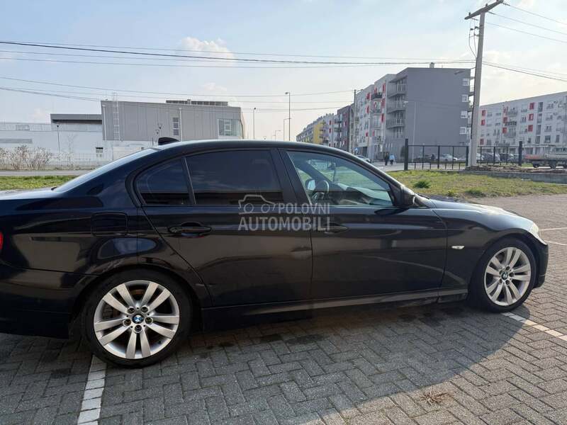 BMW 320d LCI