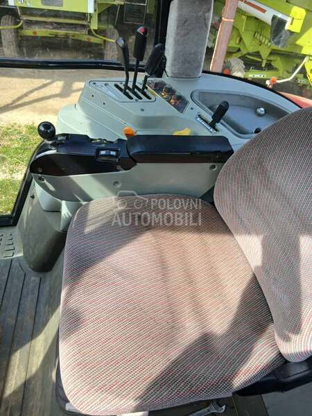 Massey Ferguson 8240