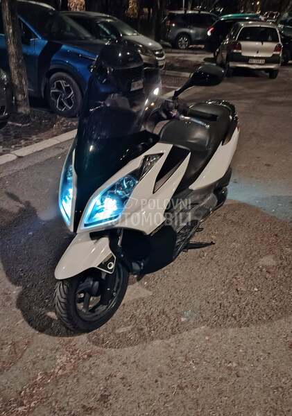 Kymco Downtown