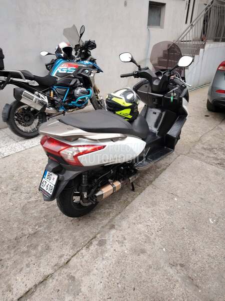 Kymco Downtown
