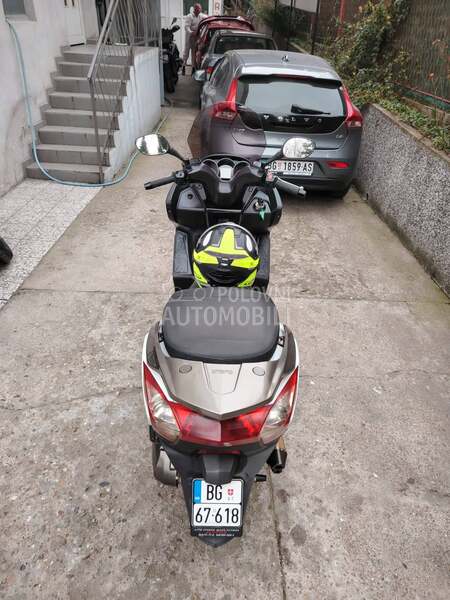 Kymco Downtown
