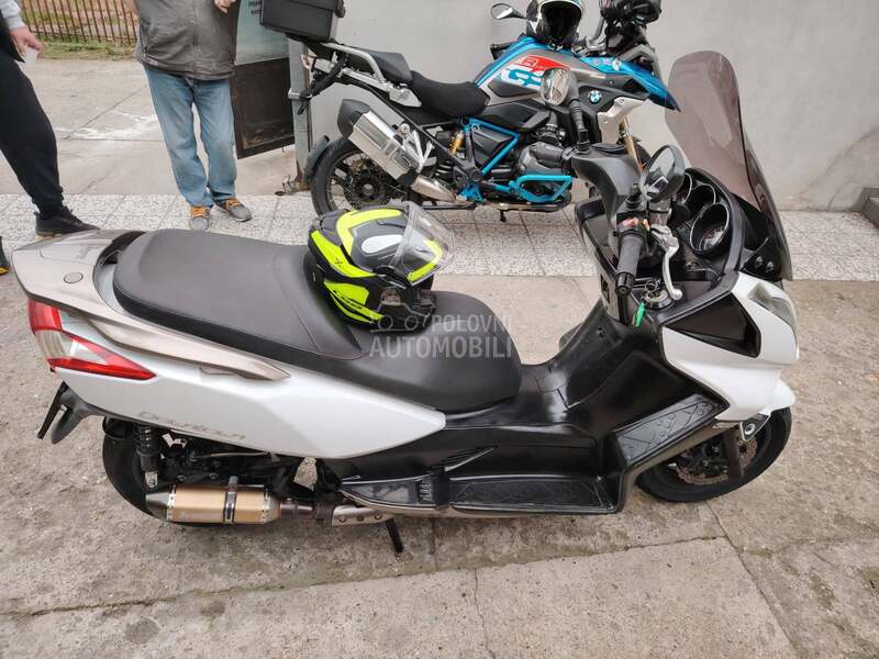 Kymco Downtown