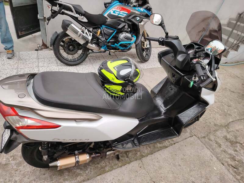 Kymco Downtown
