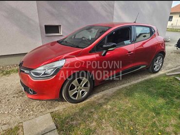 Renault Clio clio 4 2015. god. -  kompletan auto u delovima