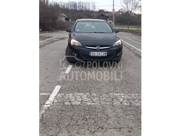 Opel Astra J 1.6b