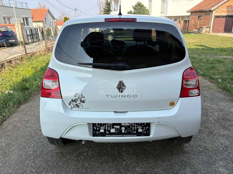 Renault Twingo NIGHT DAY