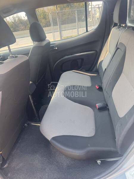 Mitsubishi L200 2.5D