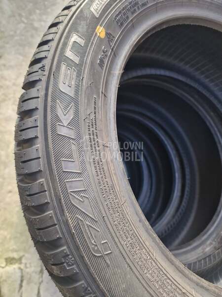 Falken 205/55 R17 Zimska