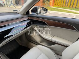 Audi A8  slika 30