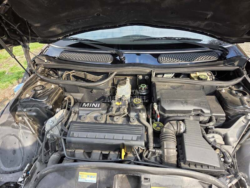 MINI Cooper 1.6 C.A.B.R.O