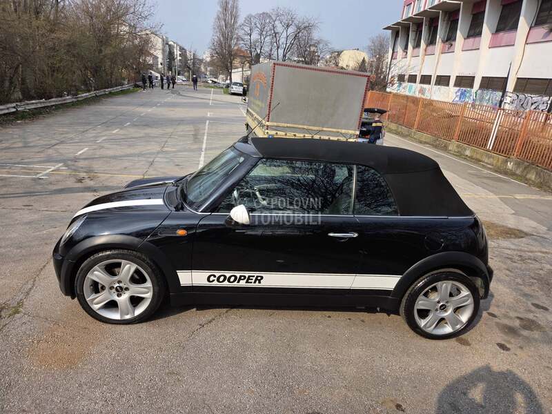 MINI Cooper 1.6 C.A.B.R.O
