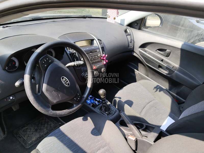 Kia cee`d 