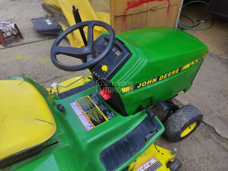 John Deere lx188